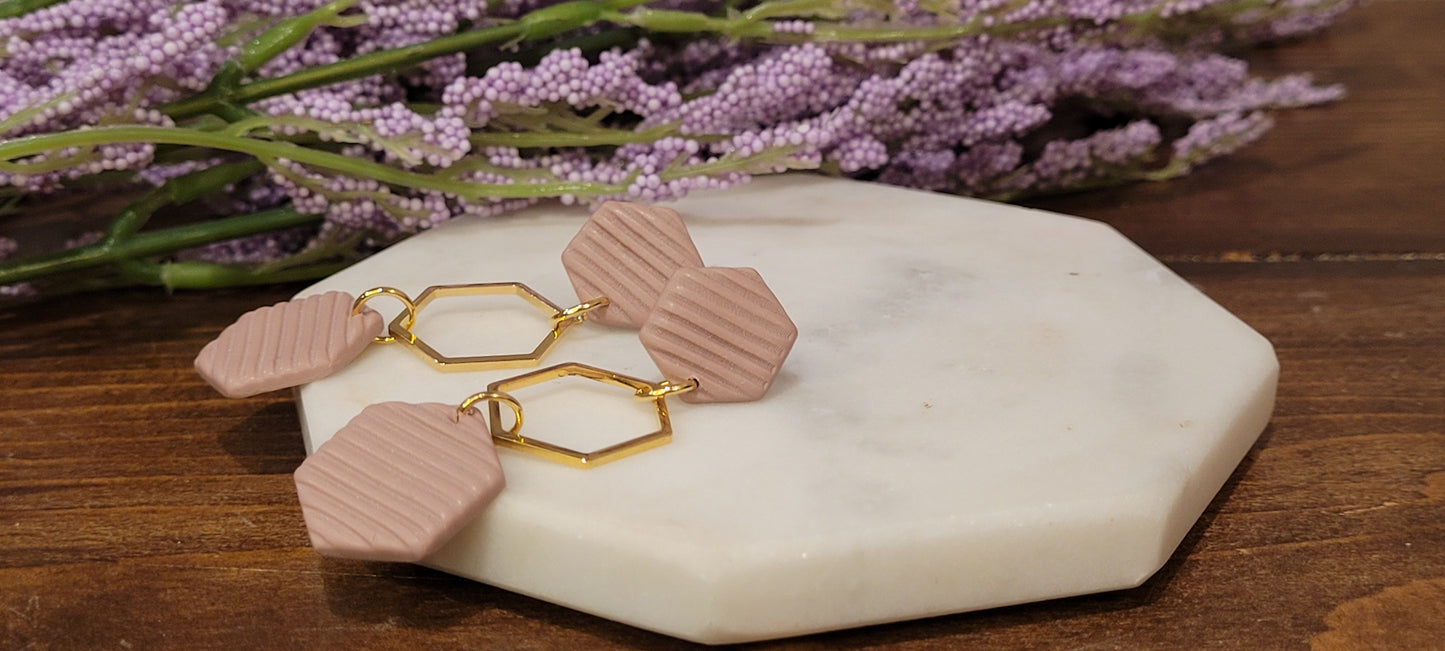 Lined Hexagon Dangles-Surgical steel post